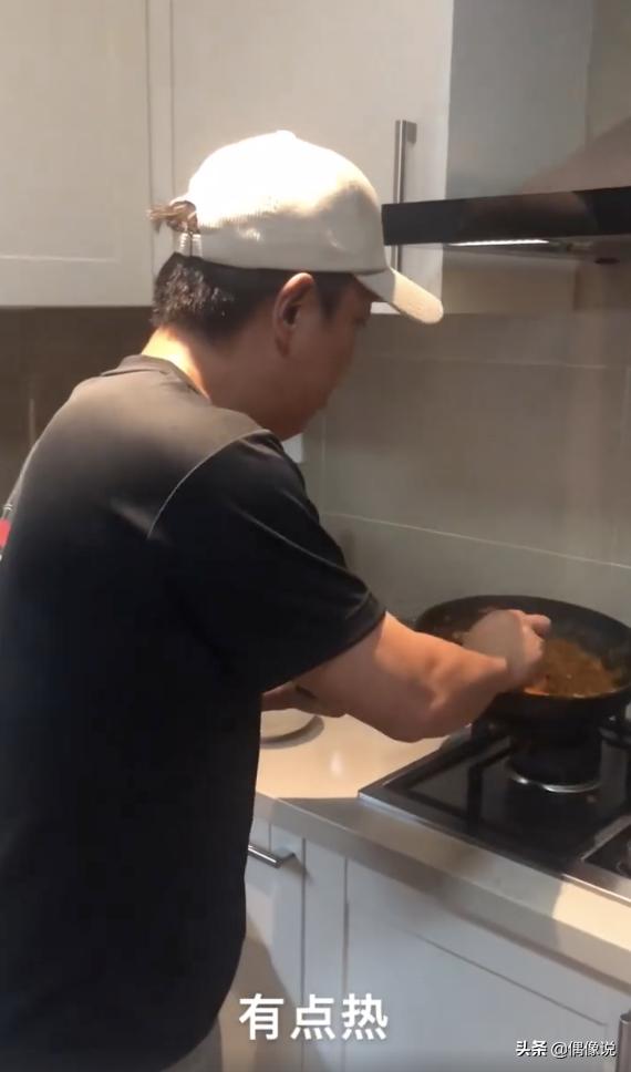 「捡杏」黄渤自己捡杏做杏酱 “青岛贵妇”太厉害了啥都会