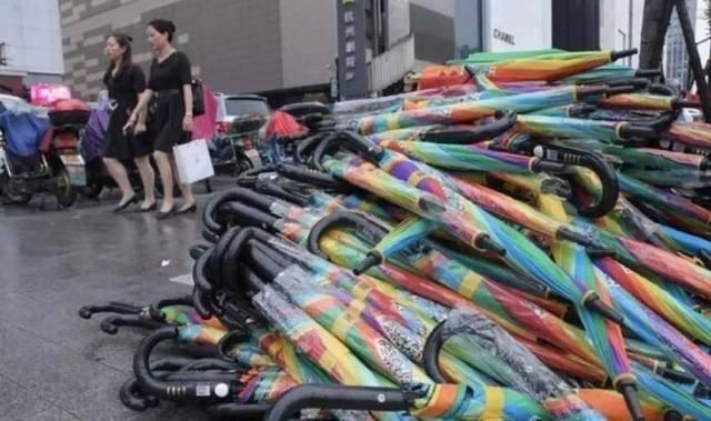 几十万把共享雨伞有借无还，创始人反倒不着急