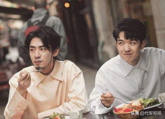 仝卓工作室发声明维权，称郑云龙是半个文盲，