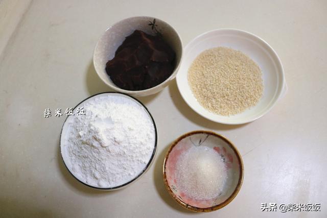 想吃麻团不用买，教你在家做，外酥里软，个个空心，太好吃了