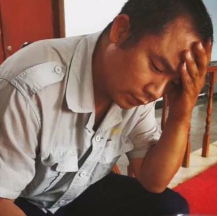公交司机劝阻不戴口罩乘客被老人掌掴, 老人因过