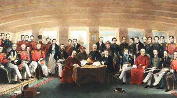 英国首相约翰逊陷入两难，想抹黑中国又怕口罩