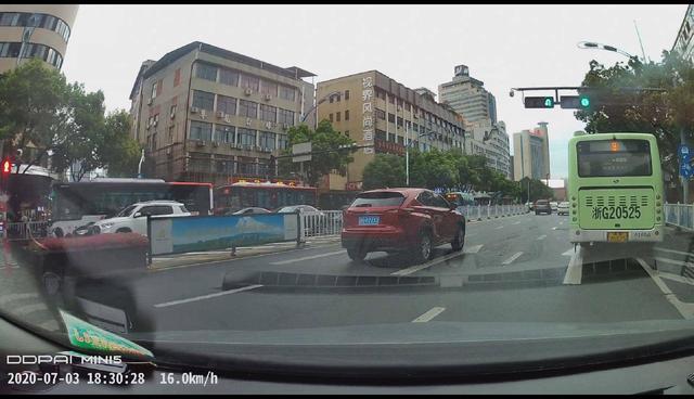 4K视频输出，2020行车记录仪先锋机型：盯盯拍MINI5