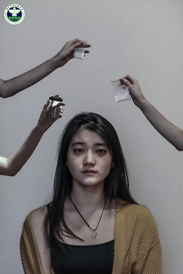 ������Ʒչح�����ģ��þ�ͷ���ݽ���������