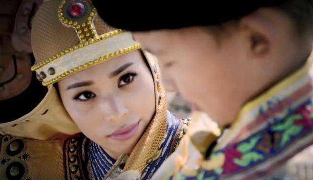 蒙古大汗去世，32岁王妃下嫁7岁孩童，孕育八个孩子，统一蒙古