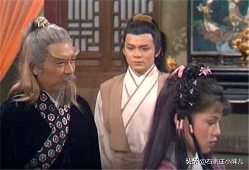 黄蓉的爹为什么一直看不起他的女婿郭靖？
