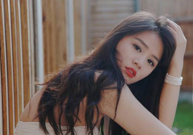 6月27日，马思纯近照曝光，憔悴不堪，直言：不吃药就会呼吸困难