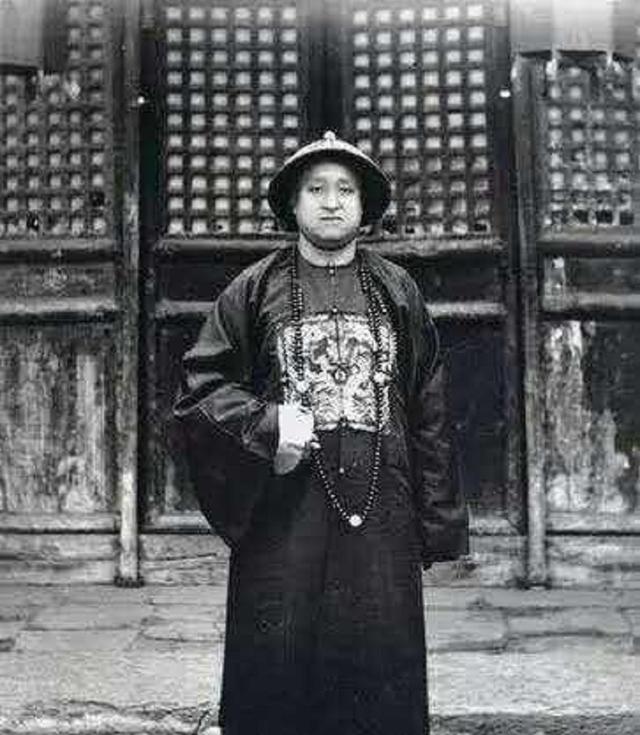 中国最有排面婴儿：出生时省长亲自到场，国家