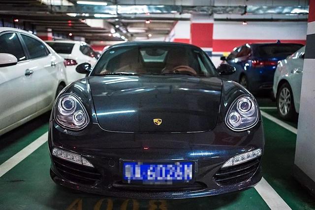 武汉豪车最多的7家停车场大曝光！贫穷限制了你