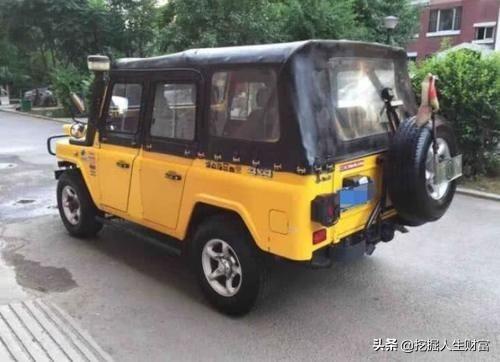 全新青春版北汽BJ212亮相，颜值不输牧马人