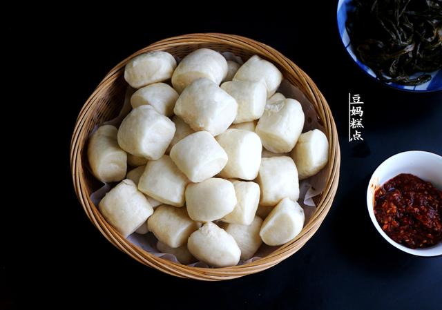 热天，这小馒头我每周必做一次，10分钟做好，孩子2口一个