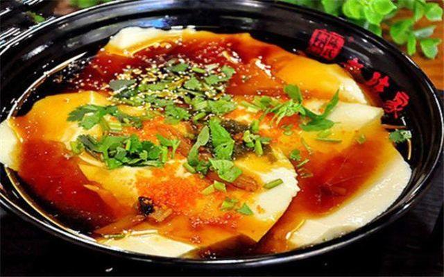 南方朋友豆腐花这样吃？北方网友表示根本下不