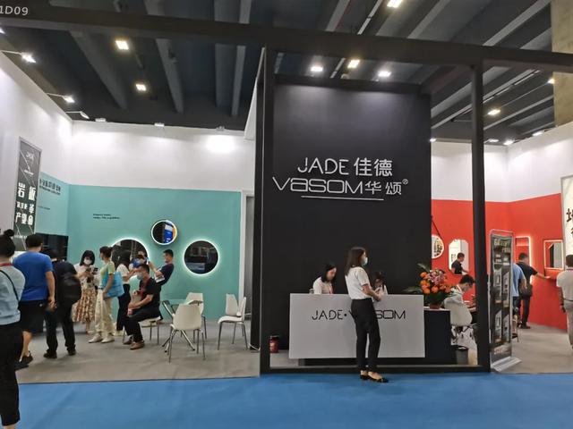 2020中國建博會（廣州）12.1衛(wèi)浴品牌館如約啟動，現(xiàn)場人流如織