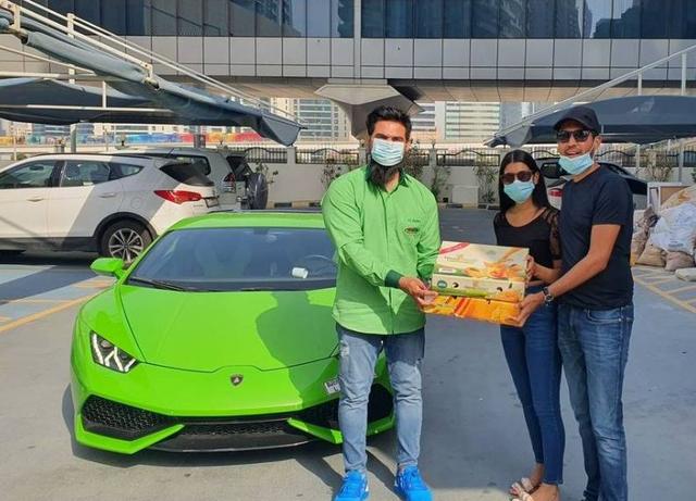 [经理]迪拜超市经理开兰博基尼配送水果 不为盈利，只为顾客带来快乐