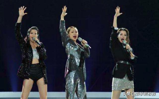 销量最好的《男人装》封面女郎，这一次在《乘