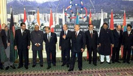 全球经济萧条、国际局势混乱，疫情会引发另一场世界大战吗？