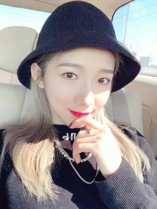 程潇不能没有刘海，孟美岐不能不画眼线，鞠婧祎不能没有什么呢？