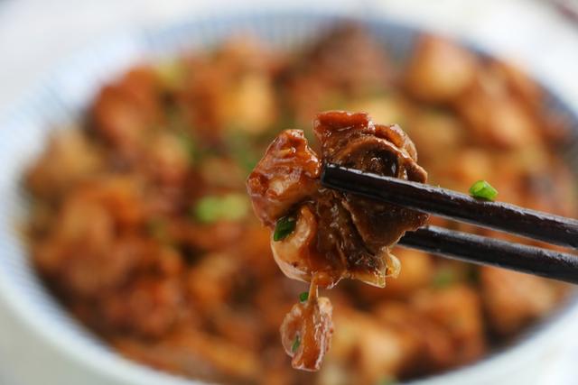 雞腿超解饞的做法，香軟可口，能當菜又能當飯，連吃3天都不膩