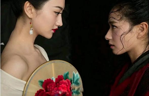 娱乐圈的“白月光”万茜，怎么活成了众人羡慕的模样？