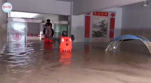 “八一”建军节，向人民英雄致敬