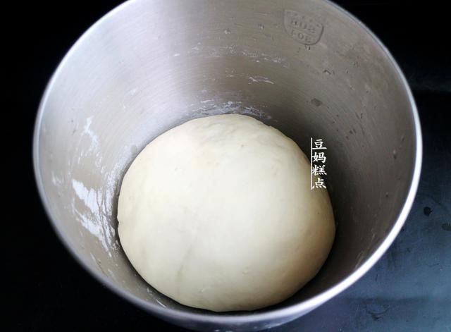 三伏天，学做香辣豆腐包子，简单易上手，又省时又好吃