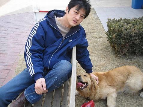 李亚鹏有多“不简单”？4个前任全是女神，男人心中的赢家