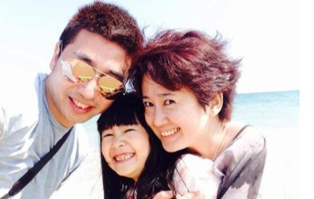 路遇|48岁沙宝亮路遇车祸连忙下车救人 善举获赞无数