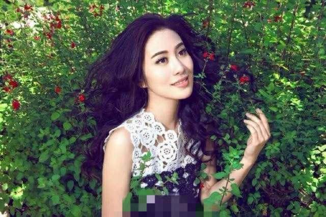 娱乐圈果然都是“照骗”，闫妮母女真实生活照又是什么样子呢？