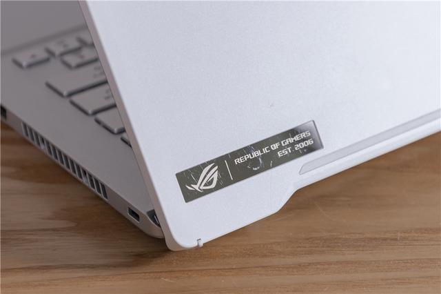 玩家国度ROG幻14体验测评：超一线性能，可万般变化