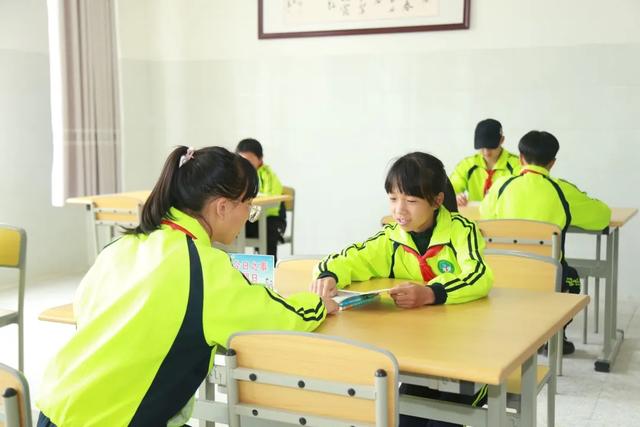 扶贫故事｜你在我眼中是最美，每一个微笑都让我沉醉