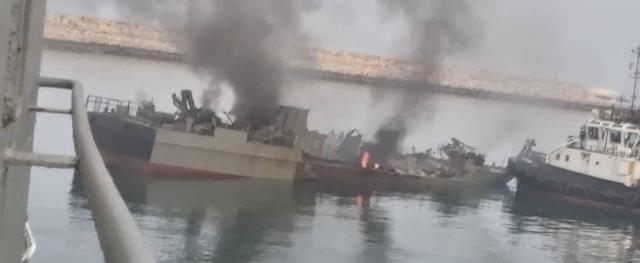 仿制中国的导弹闯大祸！伊朗演习击中自家军舰