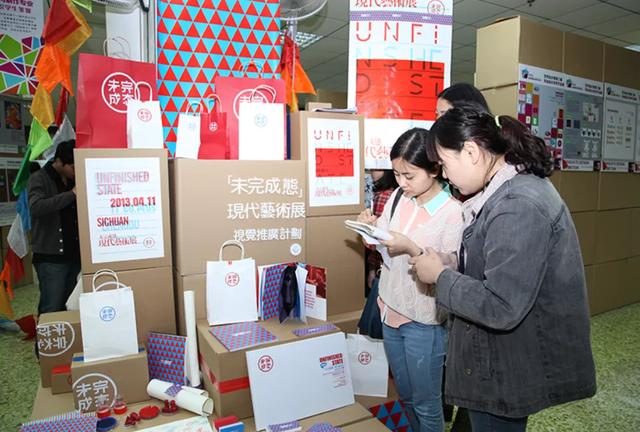 学生宿舍还有跃层双人间，眉山这所大学让隔壁学校羡慕哭了