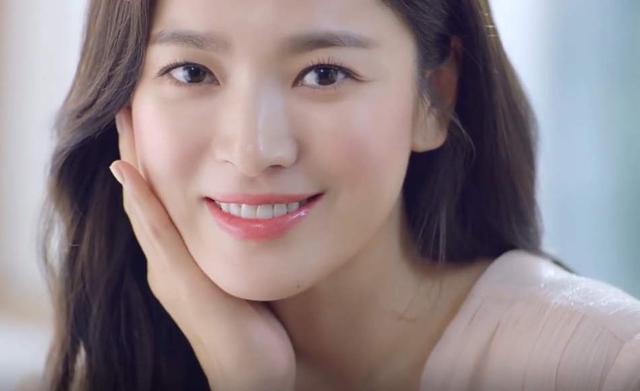 韓國女生護膚的功課做的有多仔細？她們從9歲就開始用眼霜了