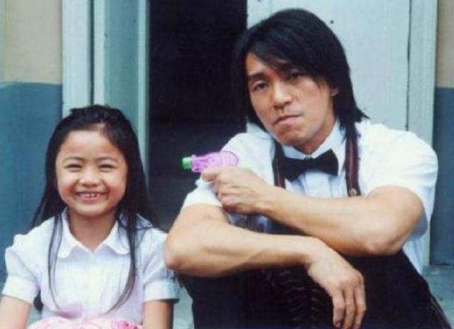 被周星驰发掘的4位女童星，前三位不温不火，唯独杨幂成大明星