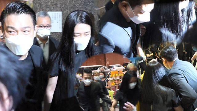 「误发」59岁刘德华误发显老生图秒删 重发美颜照展最美好的男神一面