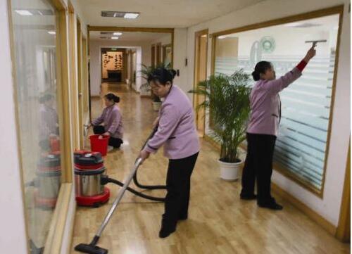 东莞开荒清洁步骤1