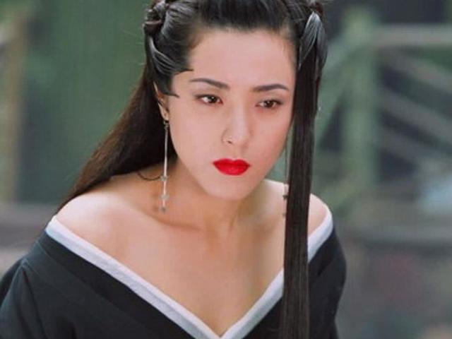 《聊斋志异》中的女鬼和女狐狸精，为什么她们