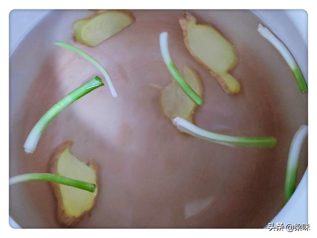 4��С���Ѷ��ܳԵİ���ţ�⣬���������޺óԡ�������պ���䷽��