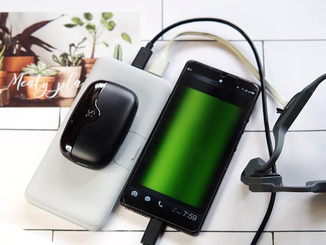 手机支架、无线快充南卡这款充电宝神了