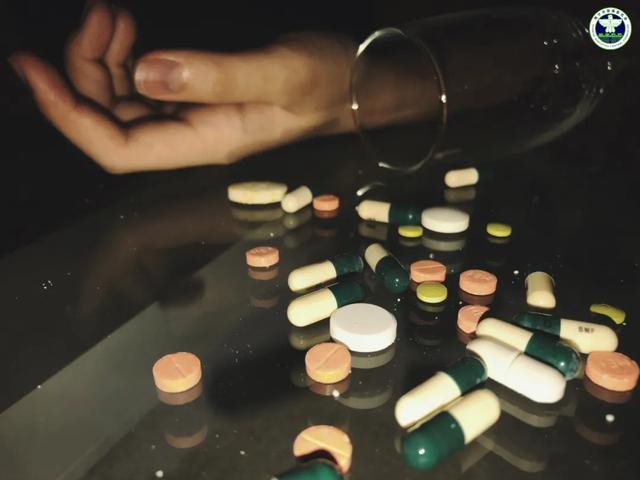 ������Ʒչح�����ģ��þ�ͷ���ݽ���������