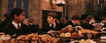 �������ض�40������ħ������ʳ���̵㣬��ǵö���