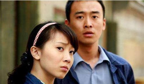 小姑子跟丈夫吵架哭著回娘家，婆婆一巴掌甩過去：自己沒錯嗎