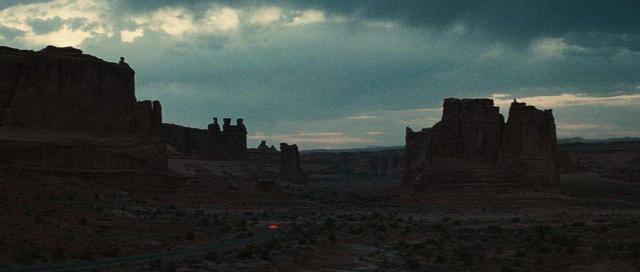 末路狂花：1980版乘风破浪的姐姐们，女人帅起来