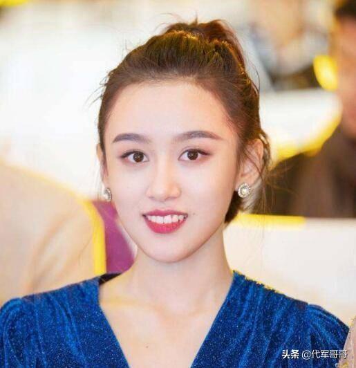 《小娘惹》中的美女排行，张曦文第六，何雨虹第二，肖燕排第几？