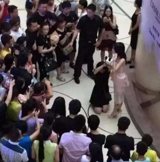 于正跟黄璐吵架，秦岚被牵扯进来，原来当年她还掺和了这么多事？