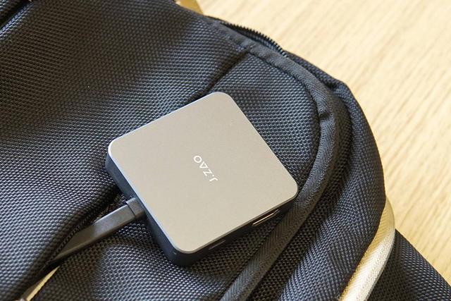 小米9还能再战两年，只因入手了京造便携扩展坞