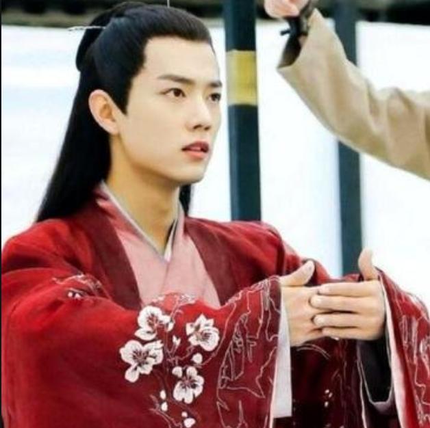 公子世无双，古装男神红衣大盘点，陆大人的飞