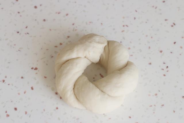 无油低卡的土耳其面包圈，吃着没负担，做法超简单，爱上了