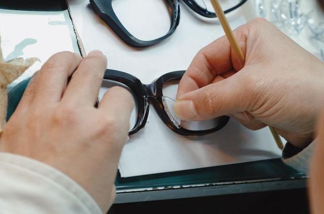 匠人典范，日本皇室御用眼镜品牌-增永眼镜