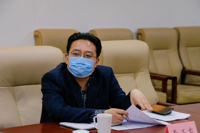 济南新材料产业园区召开规上工业企业经济运行座谈会